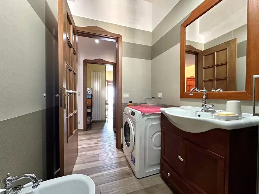 Immagine 11 di Appartamento in vendita  in Via Nuova a Catanzaro