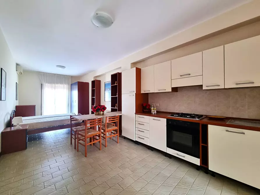 Immagine 2 di Appartamento in affitto  in via Tommaso Campanella a Catanzaro