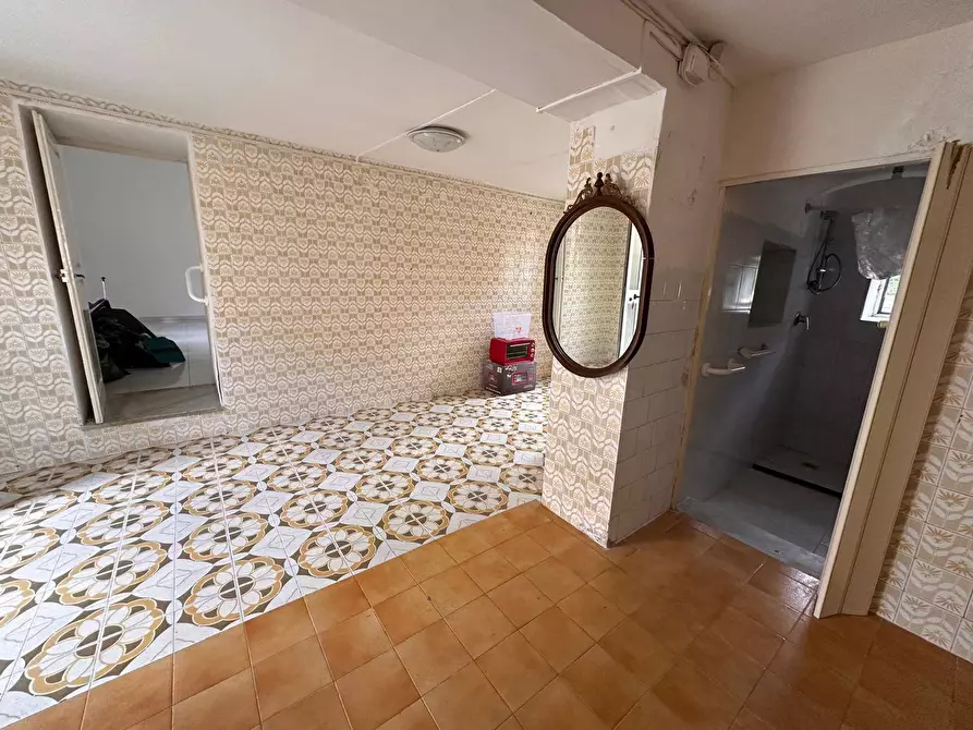 Immagine 11 di Appartamento in vendita  in Via San Donato a Caserta