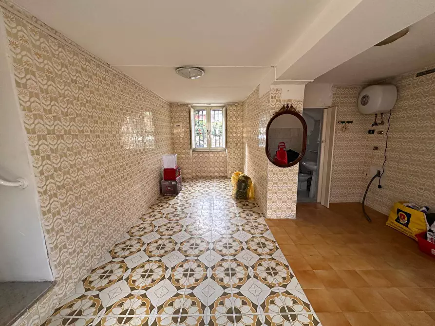 Immagine 14 di Appartamento in vendita  in Via San Donato a Caserta