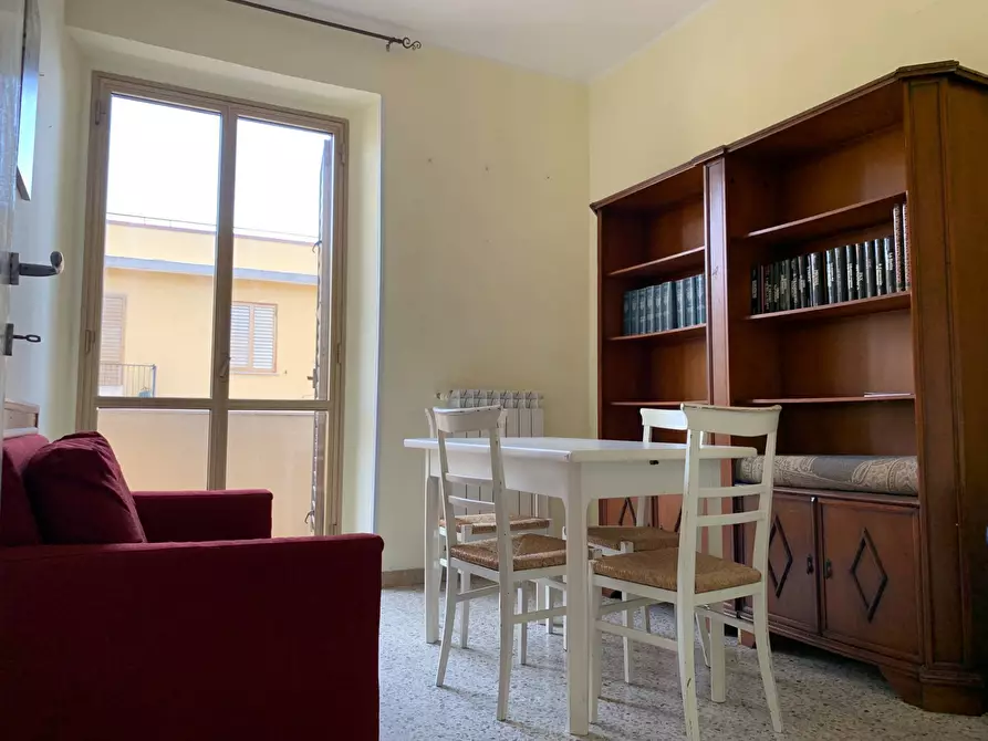 Immagine 9 di Camera in affitto  in via Alberto De Nobili a Catanzaro