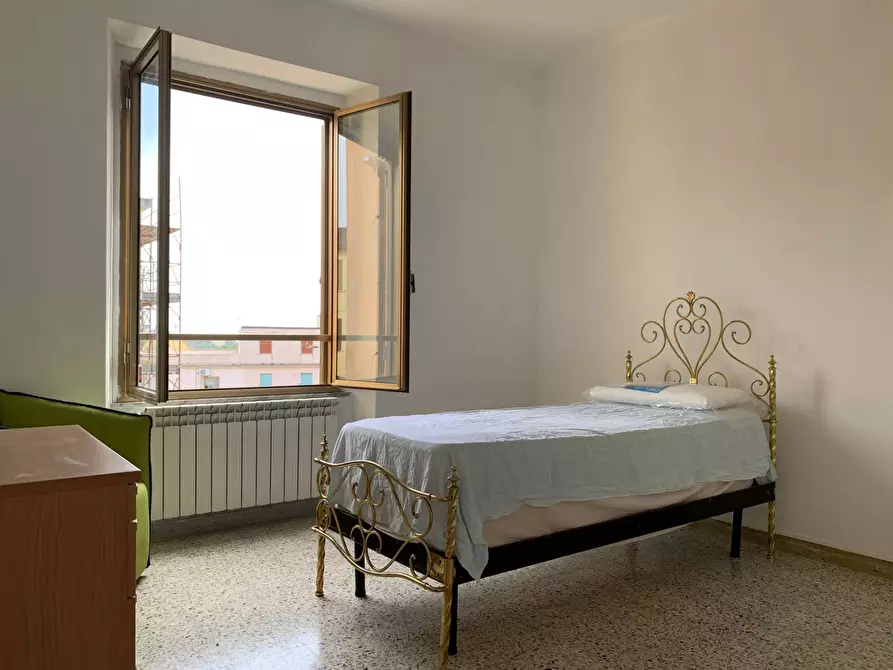 Immagine 11 di Camera in affitto  in via Alberto De Nobili a Catanzaro