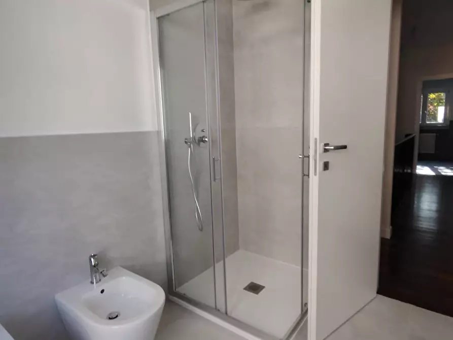 Immagine 23 di Appartamento in vendita  in Via G. Ferraris a Gallarate