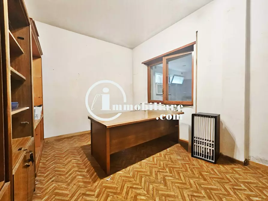 Immagine 1 di Appartamento in vendita  in Via Cesare De Fabritiis a Roma