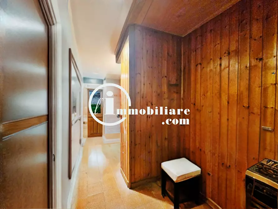 Immagine 11 di Appartamento in vendita  in Via Cesare De Fabritiis a Roma