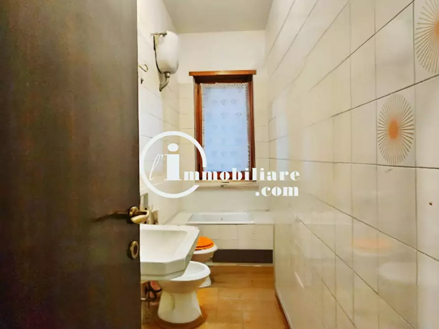 Immagine 15 di Appartamento in vendita  in Via Cesare De Fabritiis a Roma