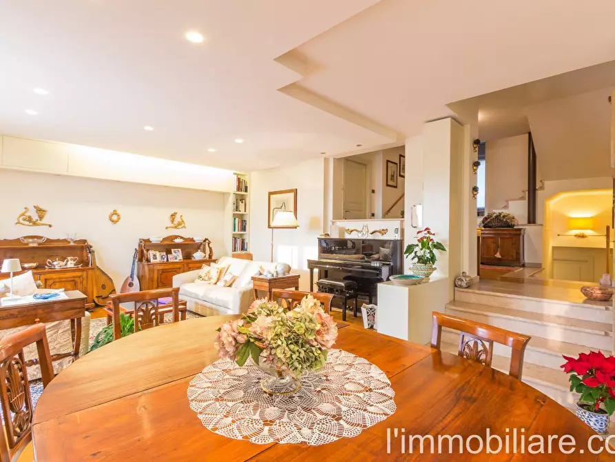 Immagine 6 di Villa in vendita  in Via Degli Archi a San Pietro In Cariano