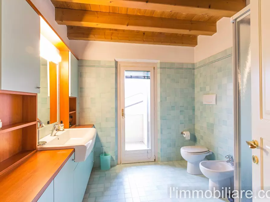 Immagine 27 di Villa in vendita  in Via Degli Archi a San Pietro In Cariano