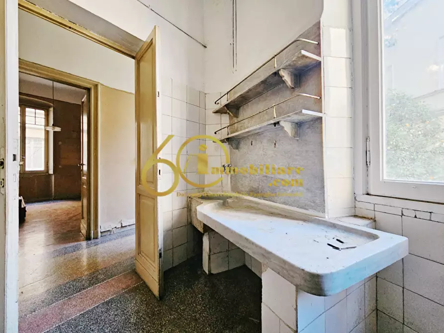 Immagine 25 di Appartamento in vendita  in Viale Regina Margherita a Roma