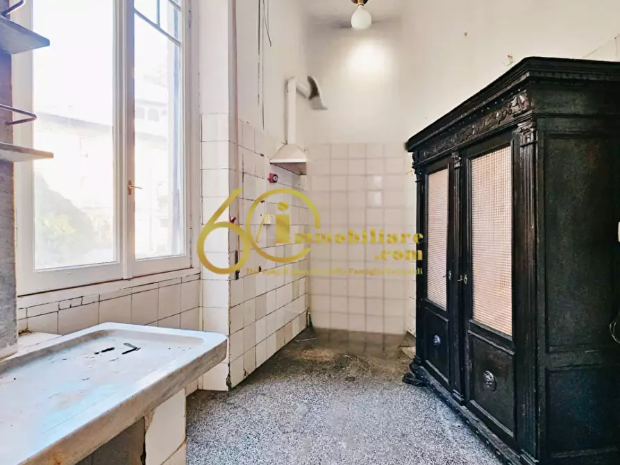 Immagine 26 di Appartamento in vendita  in Viale Regina Margherita a Roma