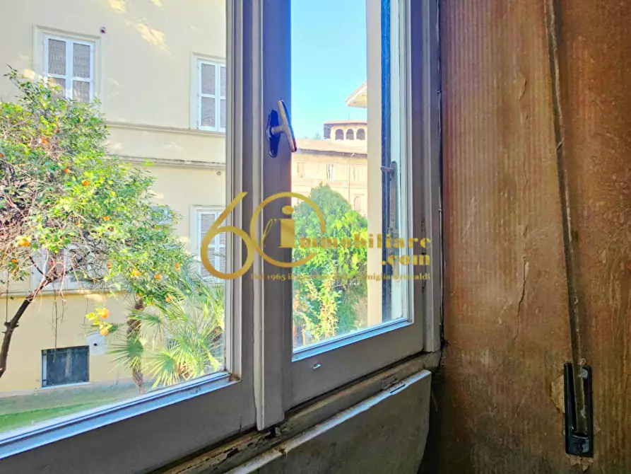 Immagine 29 di Appartamento in vendita  in Viale Regina Margherita a Roma