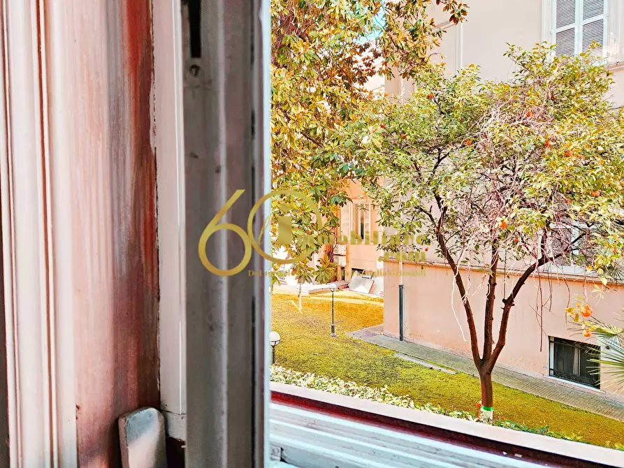 Immagine 24 di Appartamento in vendita  in Viale Regina Margherita a Roma