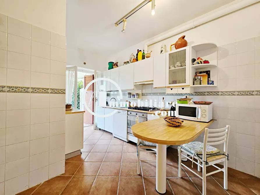 Immagine 11 di Villetta a schiera in vendita  in VIA GIUNONE LUCINA a Santa Marinella