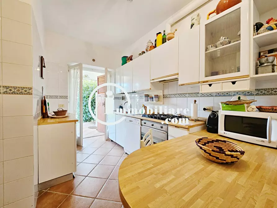 Immagine 10 di Villetta a schiera in vendita  in VIA GIUNONE LUCINA a Santa Marinella