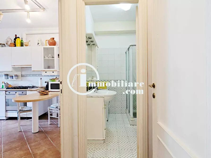 Immagine 9 di Villetta a schiera in vendita  in VIA GIUNONE LUCINA a Santa Marinella