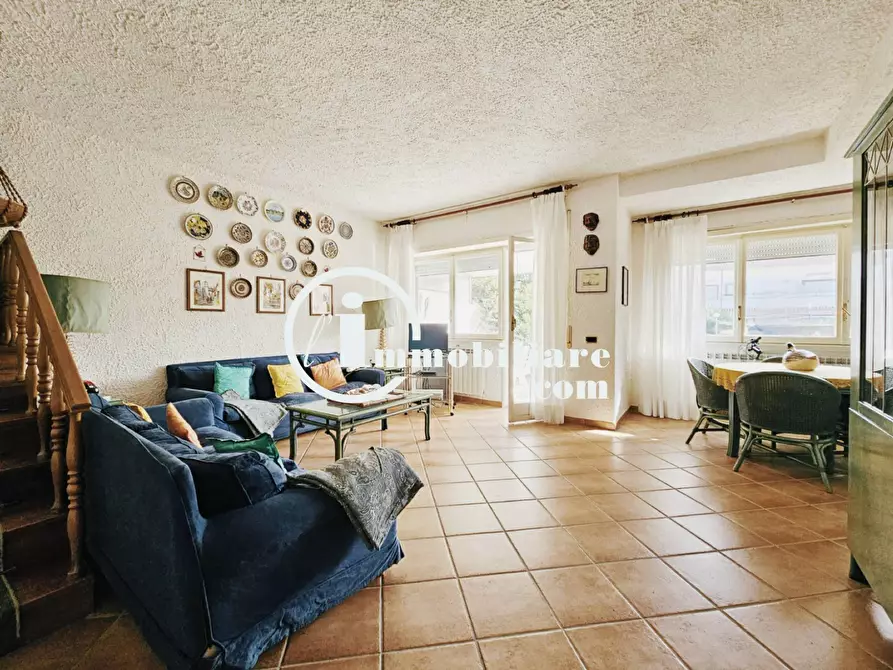 Immagine 5 di Villetta a schiera in vendita  in VIA GIUNONE LUCINA a Santa Marinella