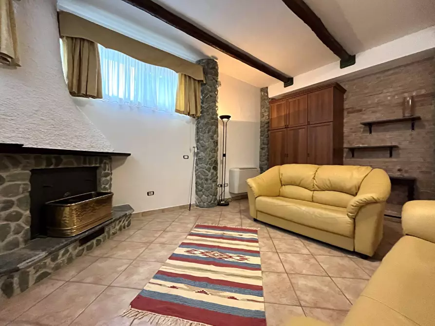 Immagine 18 di Camera in affitto  in via Ferdinandea a Catanzaro