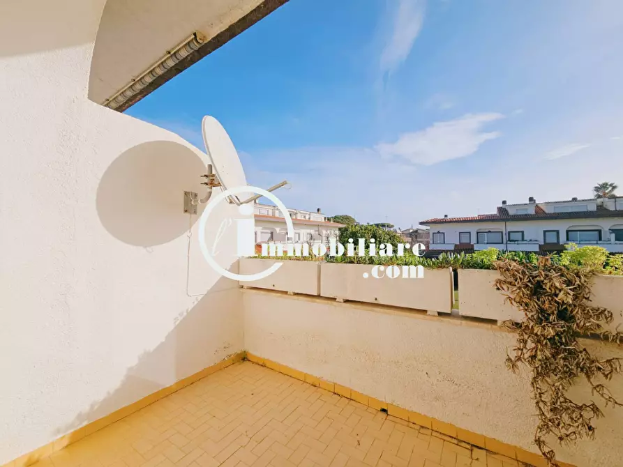 Immagine 28 di Villetta a schiera in vendita  in VIA GIUNONE LUCINA a Santa Marinella