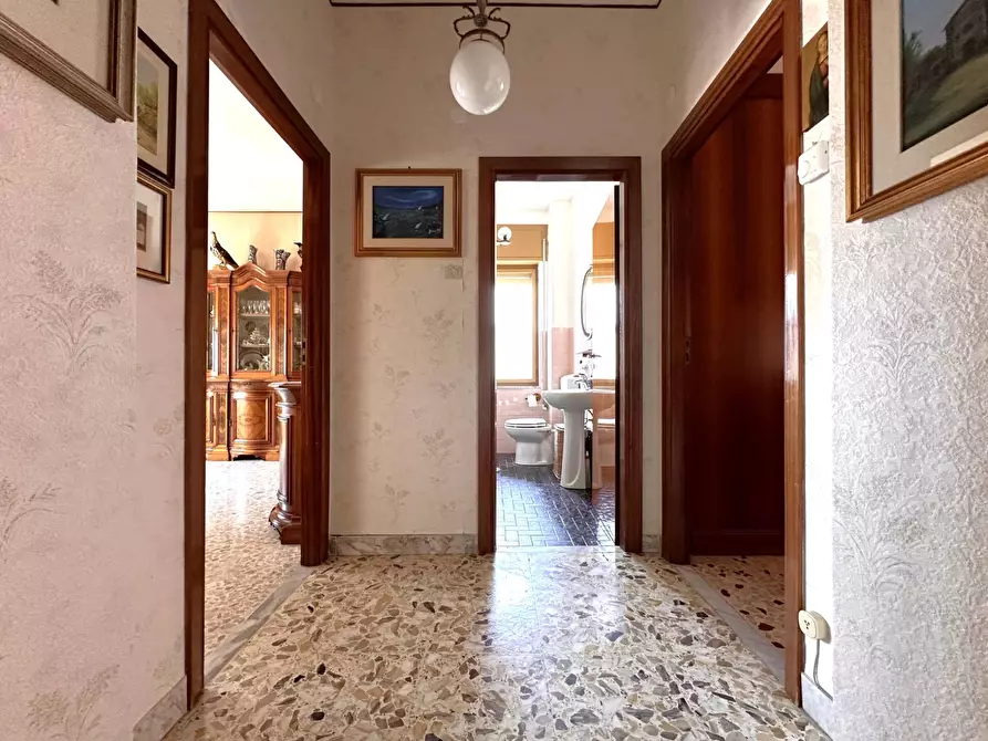 Immagine 9 di Appartamento in vendita  in Via Madonna dei Cieli a Catanzaro