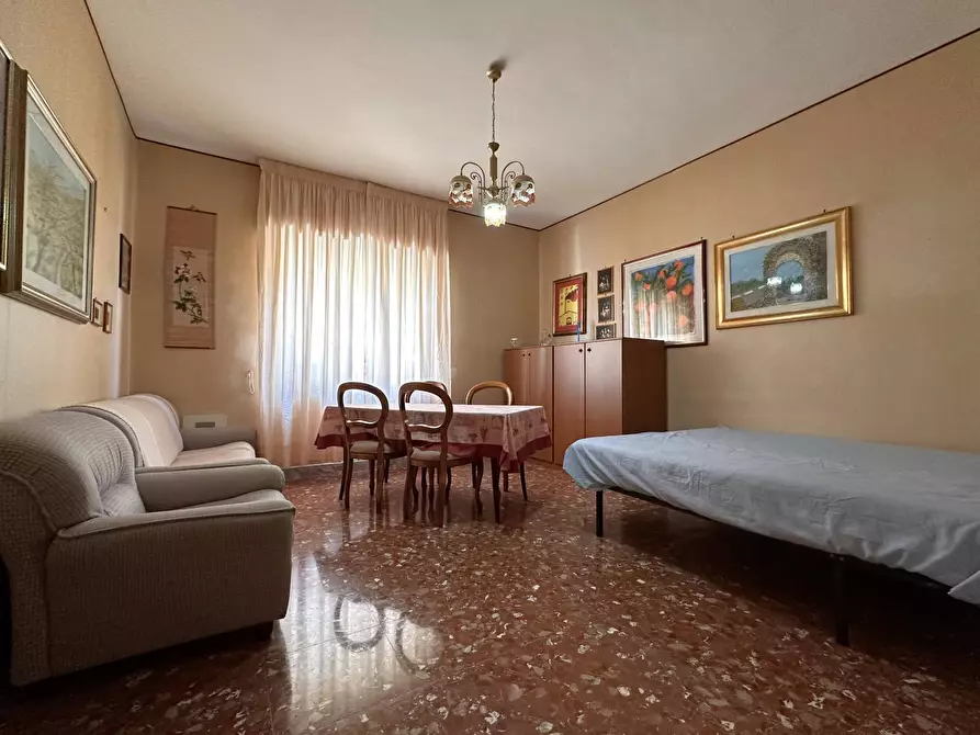 Immagine 12 di Appartamento in vendita  in Via Madonna dei Cieli a Catanzaro