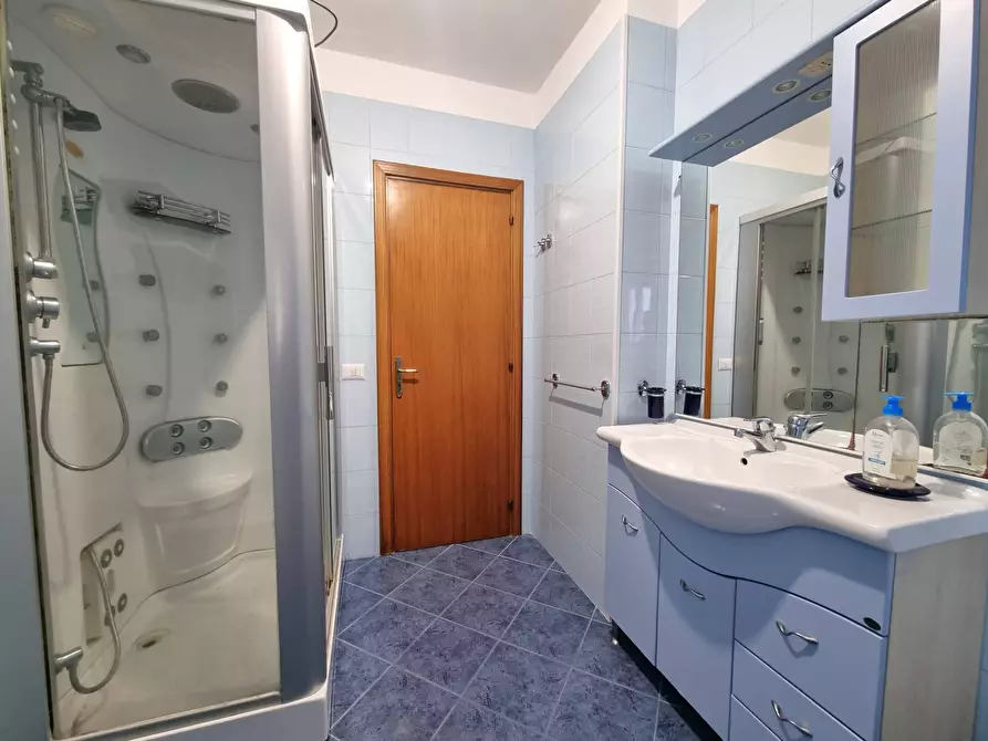 Immagine 21 di Appartamento in vendita  in Via brigata catanzaro a Catanzaro