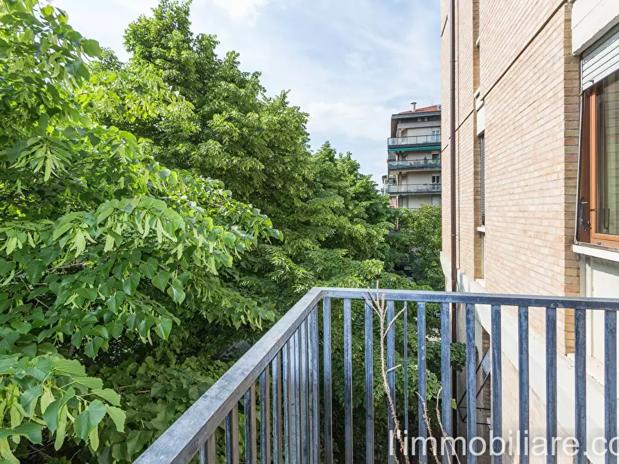 Immagine 9 di Appartamento in vendita  in Largo Marzabotto a Verona