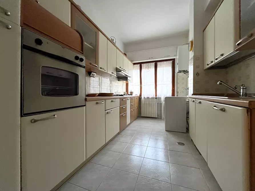 Immagine 5 di Appartamento in vendita  in Via Giuseppe Schipani a Catanzaro