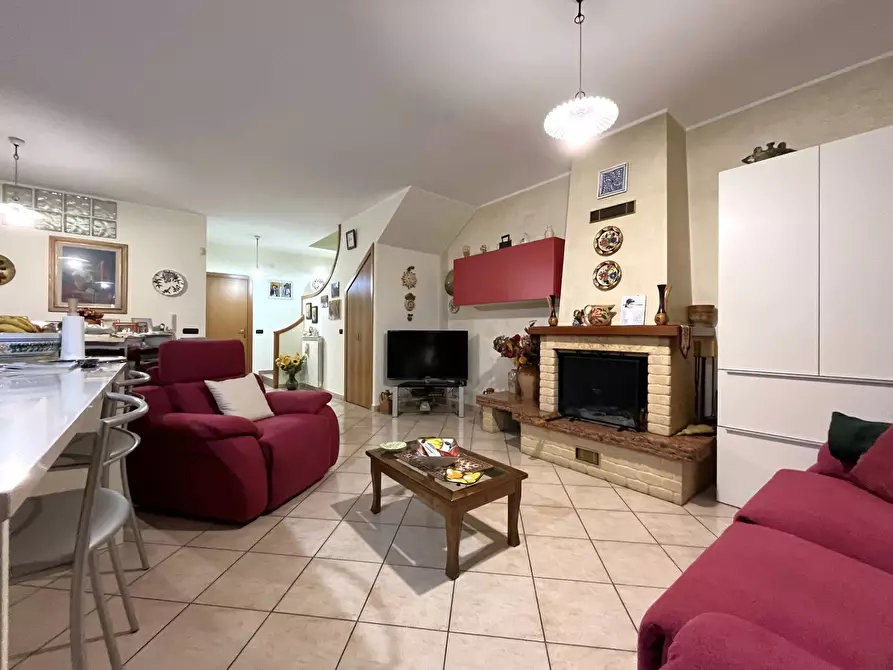 Immagine 4 di Villetta a schiera in vendita  in Via Strada 13 a Catanzaro