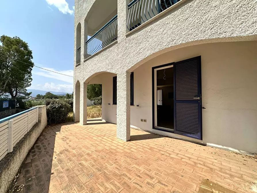 Immagine 10 di Villa in vendita  in Contrada Botterio a Montauro