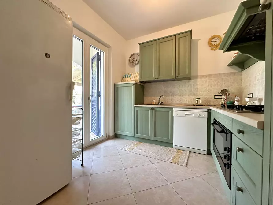 Immagine 4 di Villa in vendita  in Contrada Botterio a Montauro