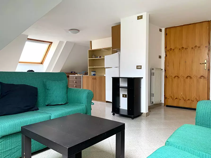 Immagine 9 di Appartamento in affitto  in via Francesco Paglia a Catanzaro