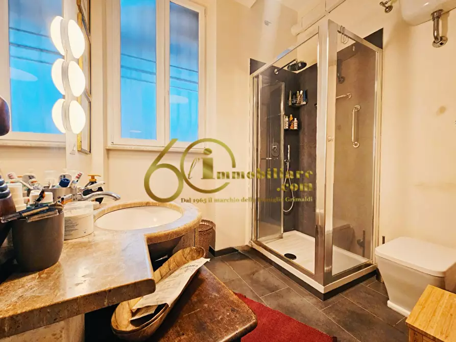 Immagine 22 di Appartamento in vendita  in Via Cornelio Nepote a Roma