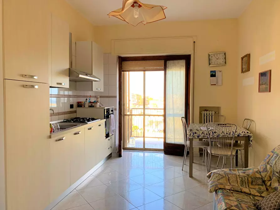Immagine 1 di Appartamento in affitto  in Via Thaon di Revel a Catanzaro