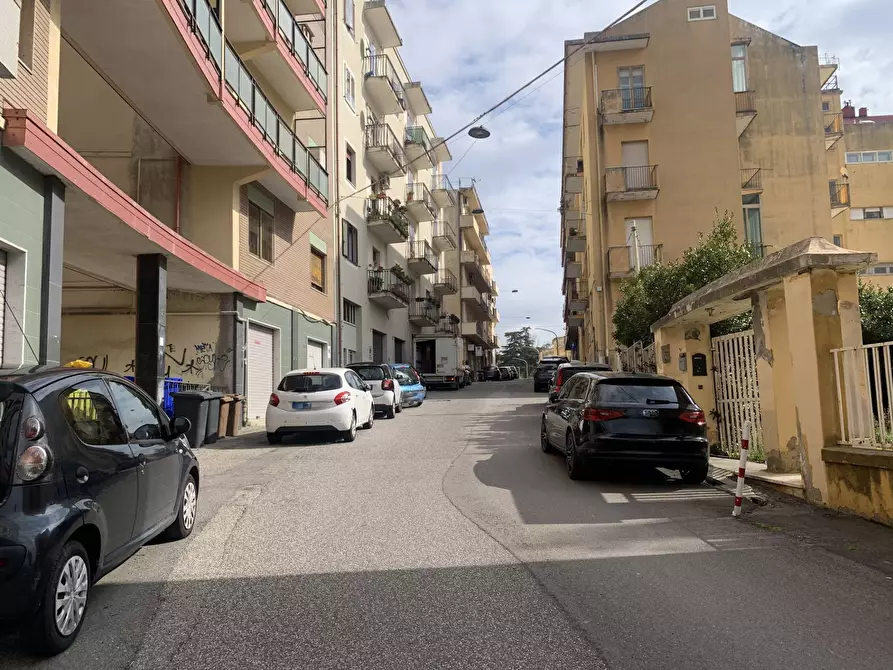 Immagine 6 di Magazzino in vendita  in Via Francesco Crispi a Catanzaro