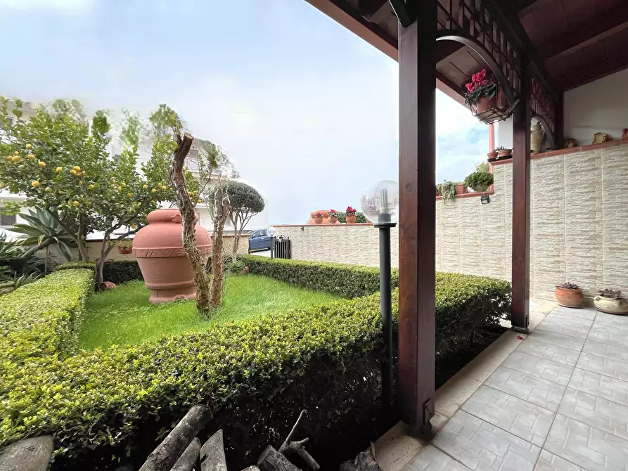 Immagine 1 di Villetta a schiera in vendita  in Via Strada 13 a Catanzaro