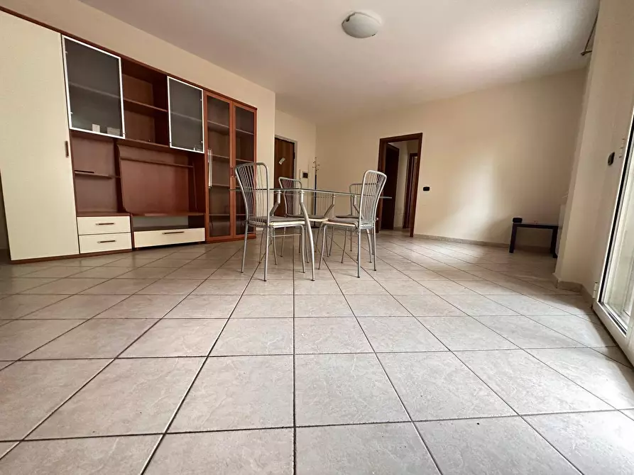 Immagine 6 di Appartamento in vendita  in Via Giuseppe Garibaldi a Casapulla