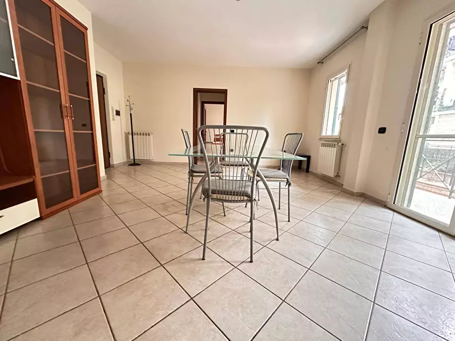 Immagine 8 di Appartamento in vendita  in Via Giuseppe Garibaldi a Casapulla