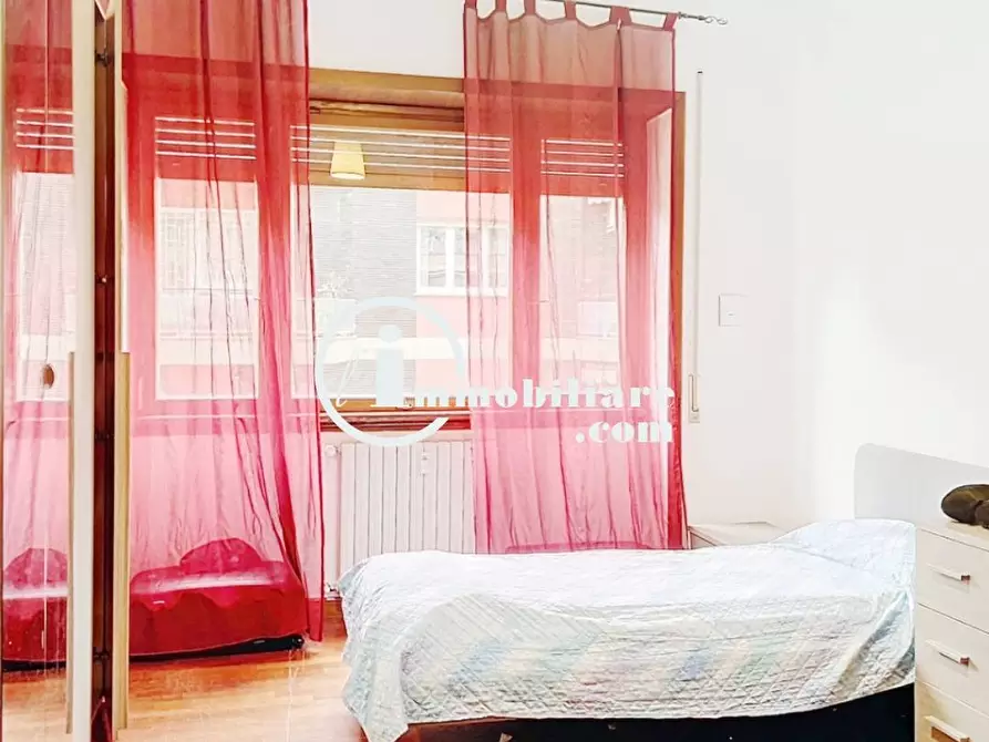 Immagine 4 di Appartamento in vendita  in Via Angelo Di Pietro a Roma