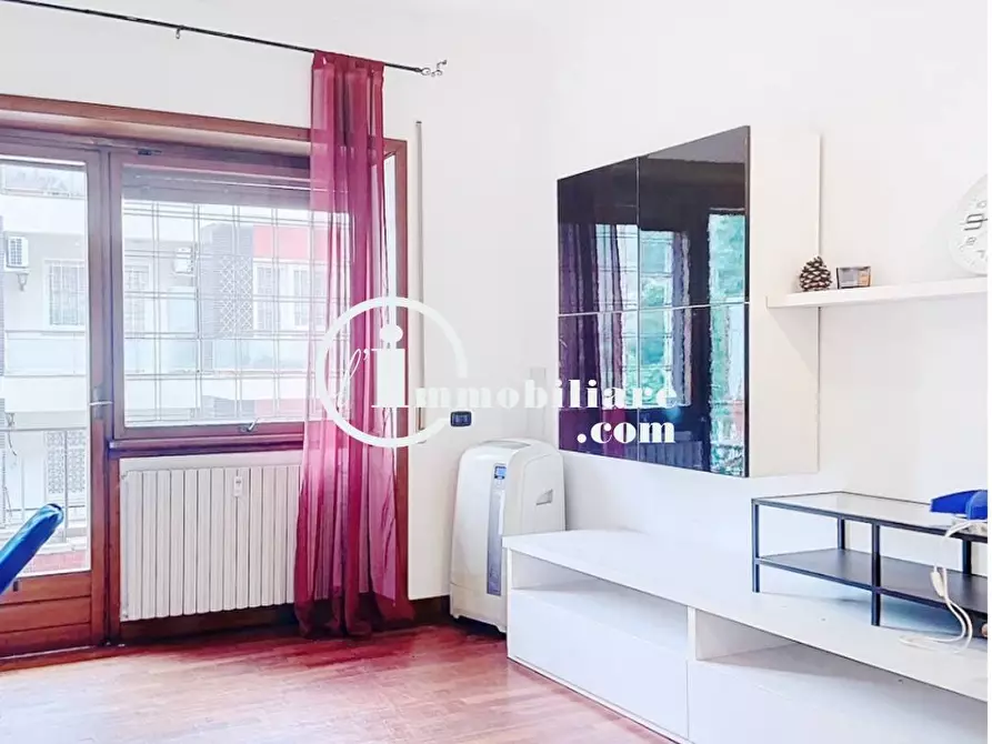 Immagine 7 di Appartamento in vendita  in Via Angelo Di Pietro a Roma