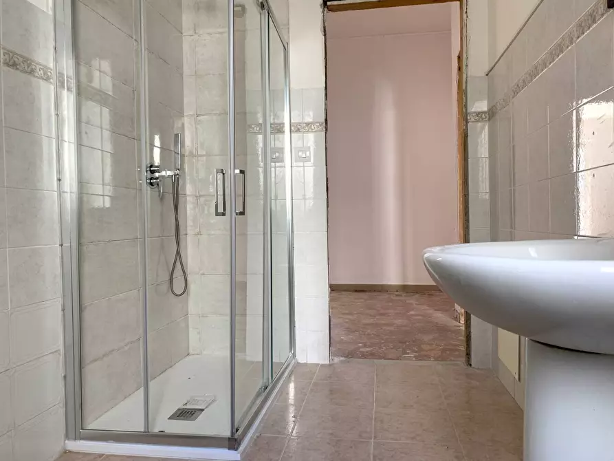 Immagine 11 di Appartamento in affitto  in via Edmondo Buccarelli a Catanzaro