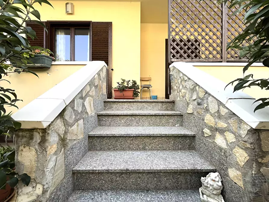 Immagine 11 di Camera in affitto  in viale del turismo a Simeri Crichi