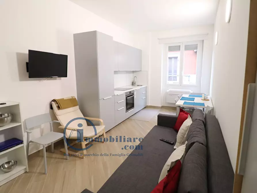 Immagine 2 di Appartamento in affitto  in Via Arena a Milano