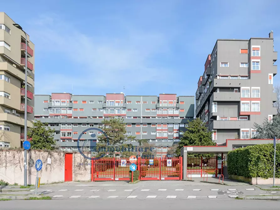 Immagine 3 di Appartamento in affitto  in VIA EUGENIO MONTALE a Milano