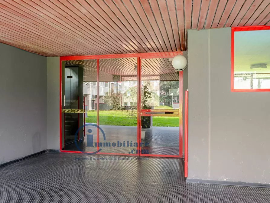 Immagine 5 di Appartamento in affitto  in VIA EUGENIO MONTALE a Milano