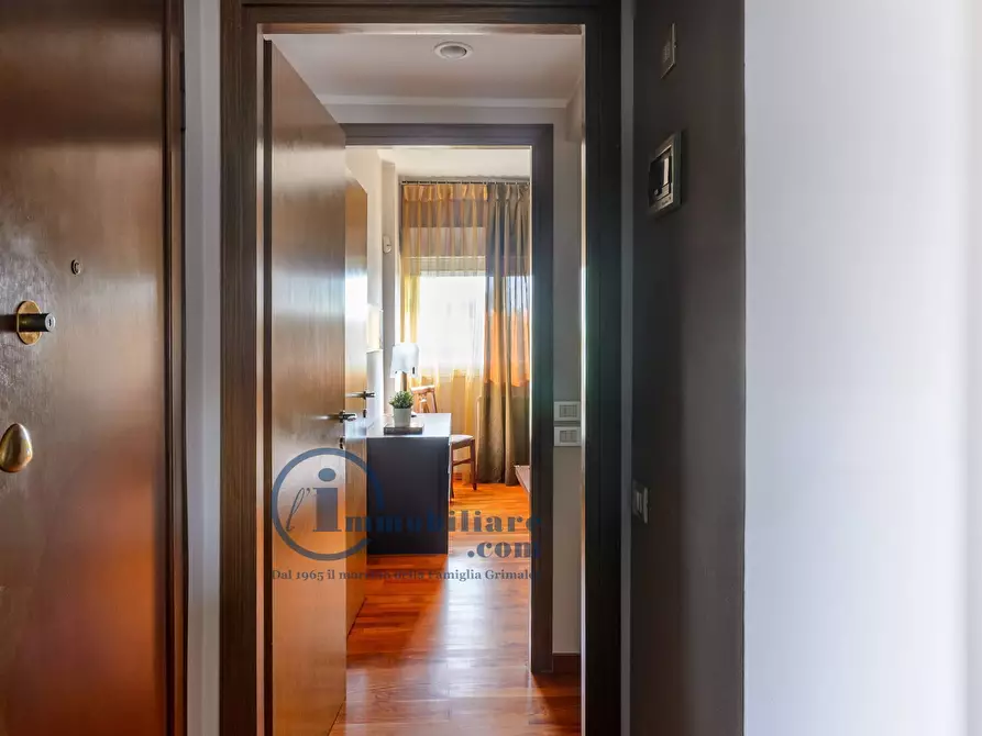 Immagine 25 di Appartamento in affitto  in VIA EUGENIO MONTALE a Milano