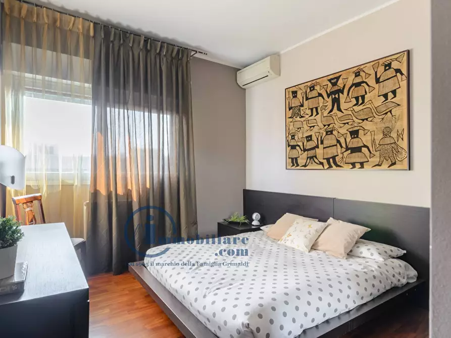 Immagine 30 di Appartamento in affitto  in VIA EUGENIO MONTALE a Milano