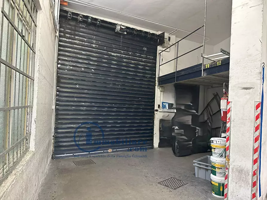 Immagine 16 di Laboratorio in affitto  in via cenisio a Milano
