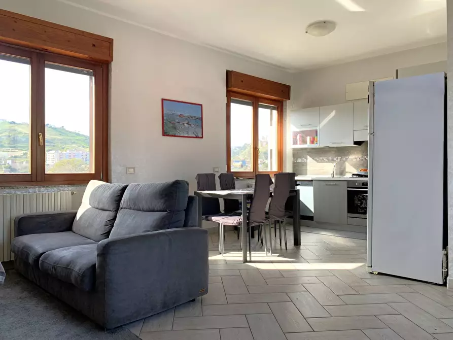 Immagine 1 di Appartamento in vendita  in Viale cassiodoro a Catanzaro