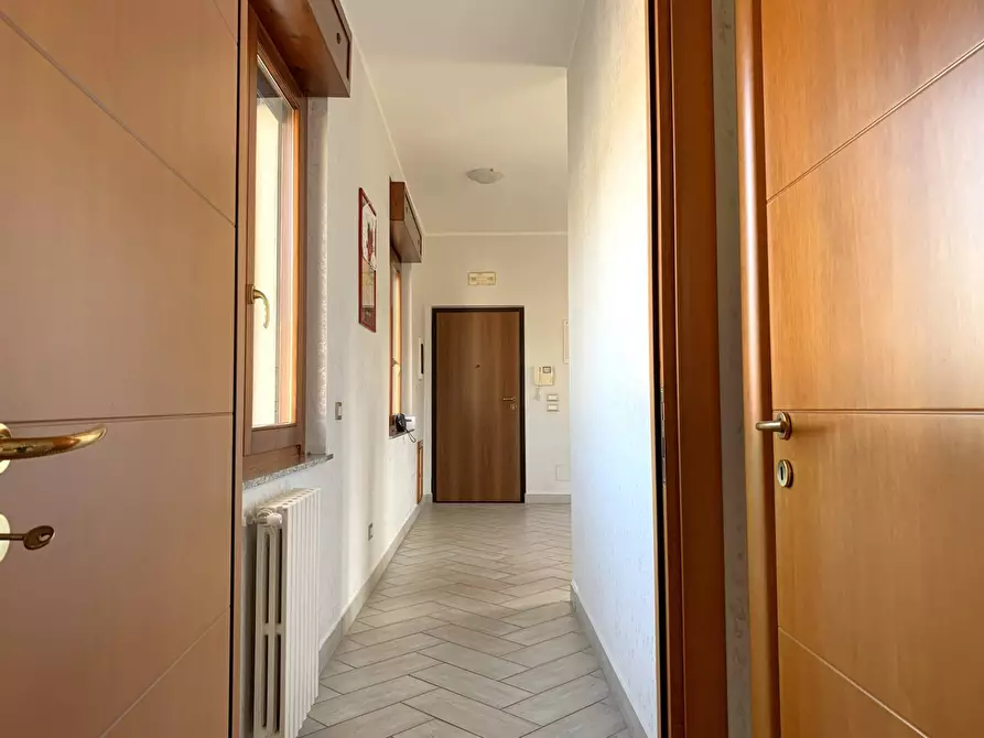 Immagine 5 di Appartamento in vendita  in Viale cassiodoro a Catanzaro