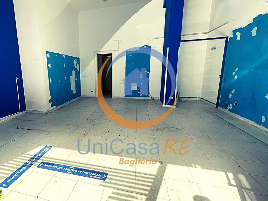 Immagine 4 di Locale commerciale in affitto  in Via del Cavaliere a Bagheria
